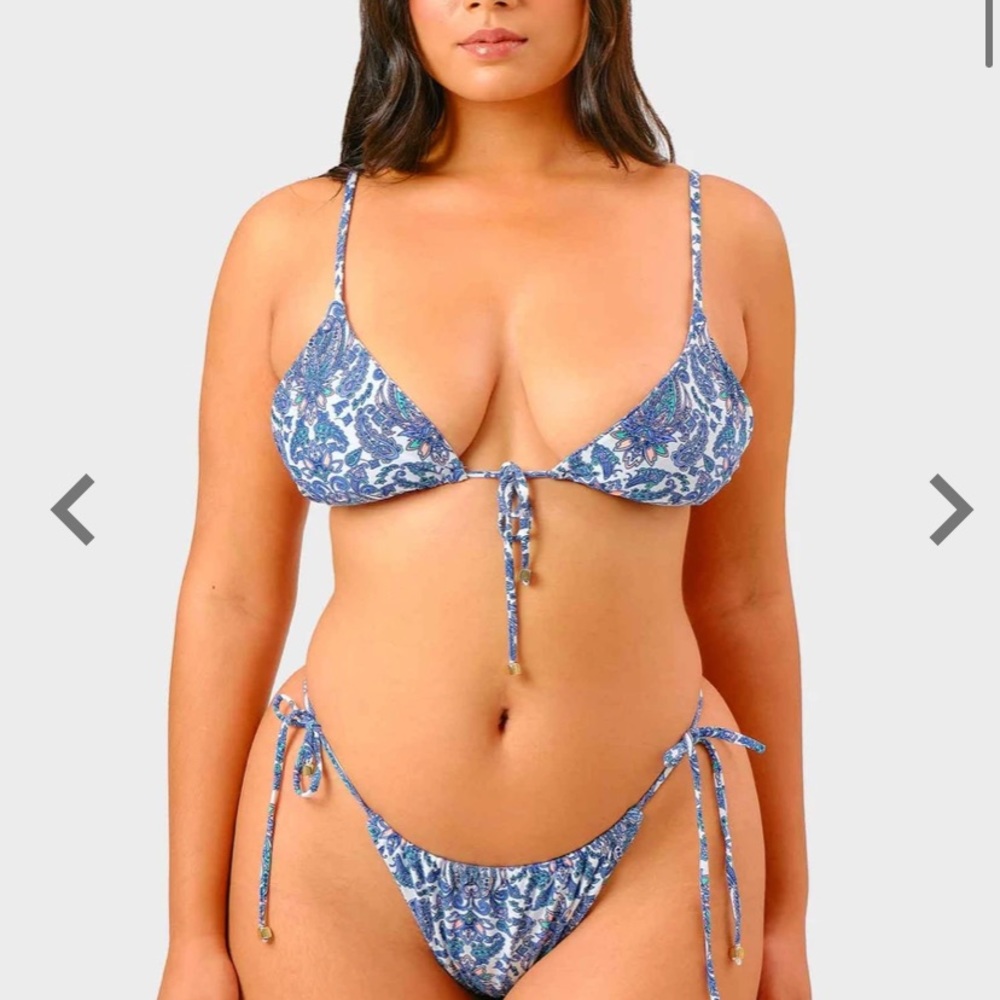NWOT blackbough bikini set
